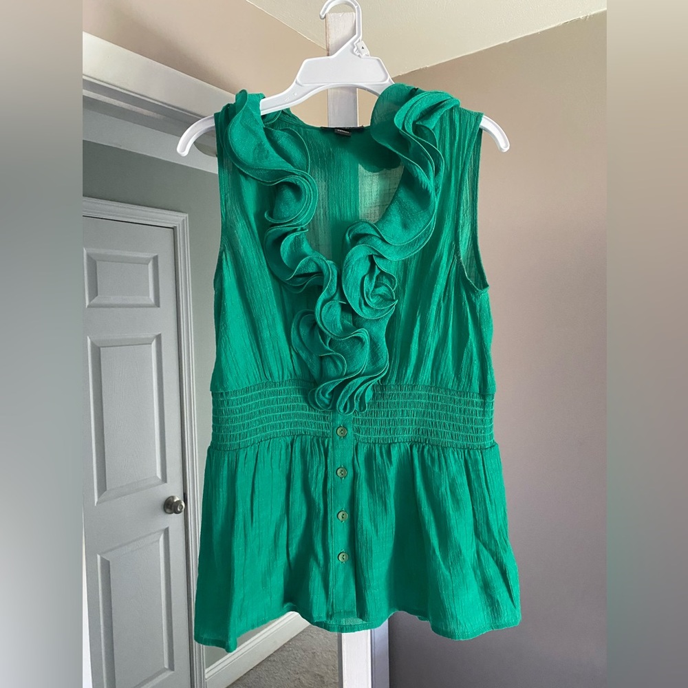 Macy’s green career blouse. Size small. Great condition